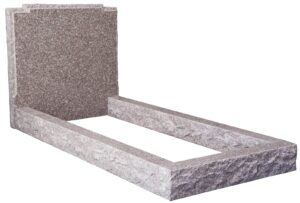 WG108 Cemetery Kerb Set Memorial