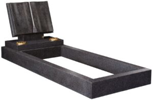 WG115 Cemetery Kerb Set Memorial
