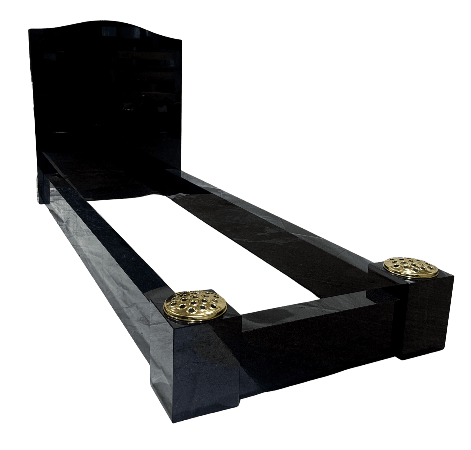 ogee top headstone with kerbs & vase posts – black granite